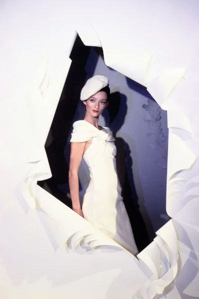 Look 2